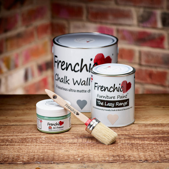 Petite Oval Brush